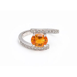 Orange Sapphire and Diamond Ring in 18K White Gold – 2.2ct Sapphire